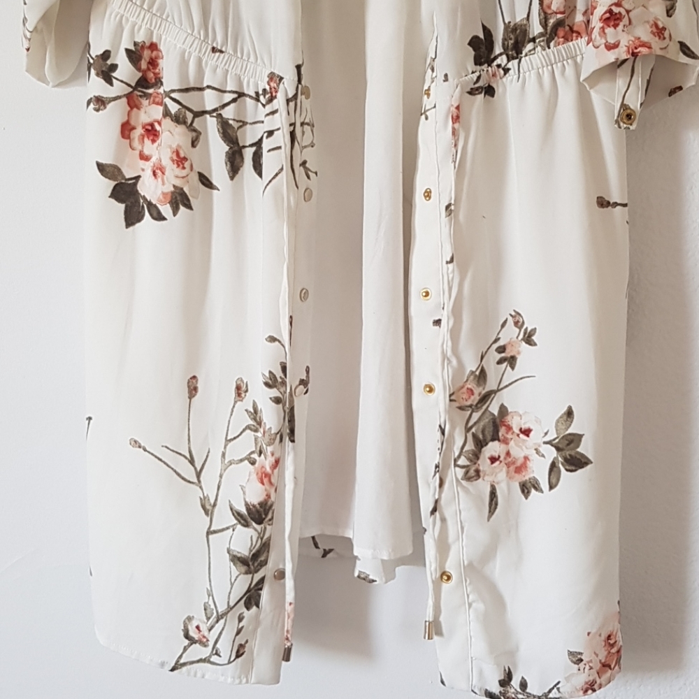 Dress - Picture 6 of 6